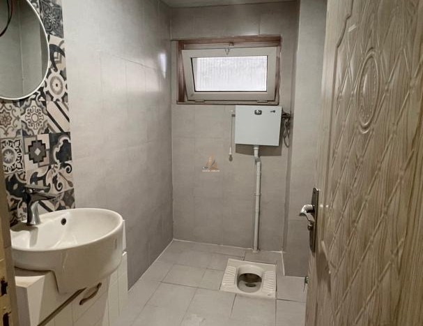  فروش  آپارتمان 160 متری  در بابل 